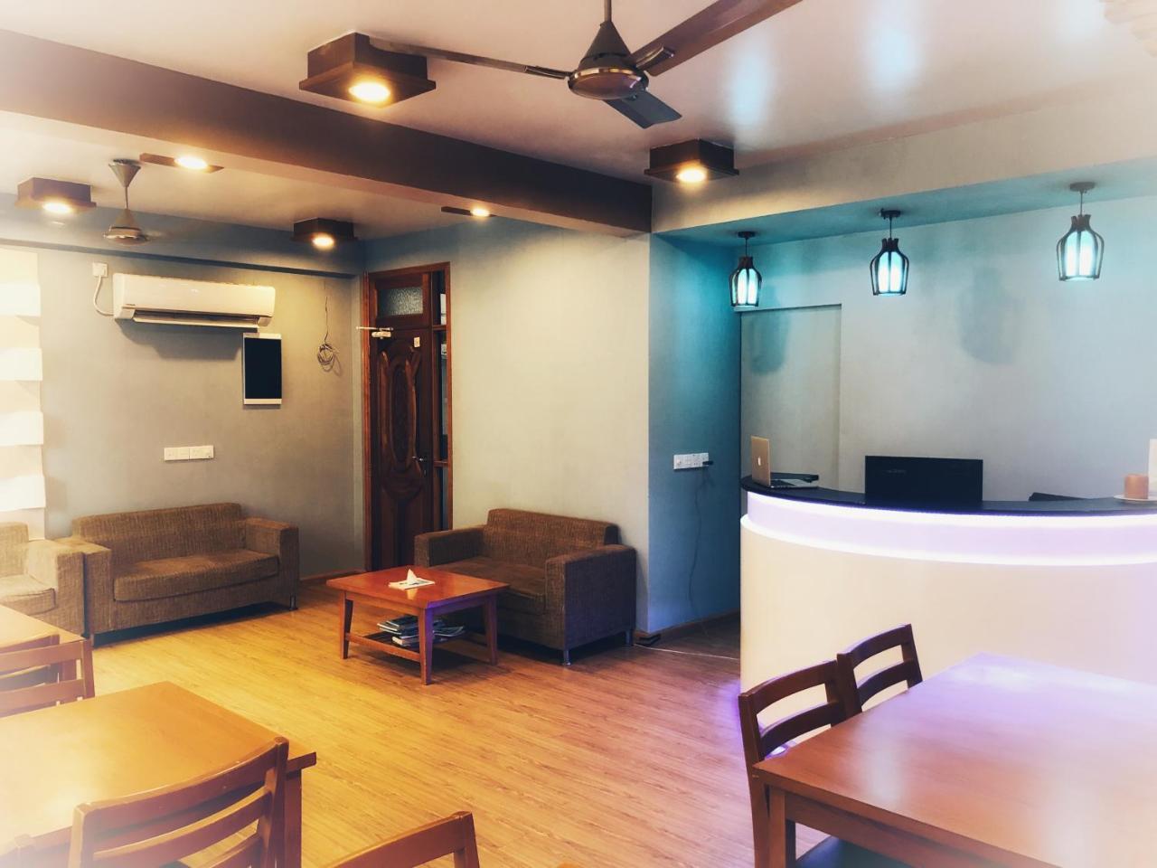 Brize Inn Hulhumale Luaran gambar