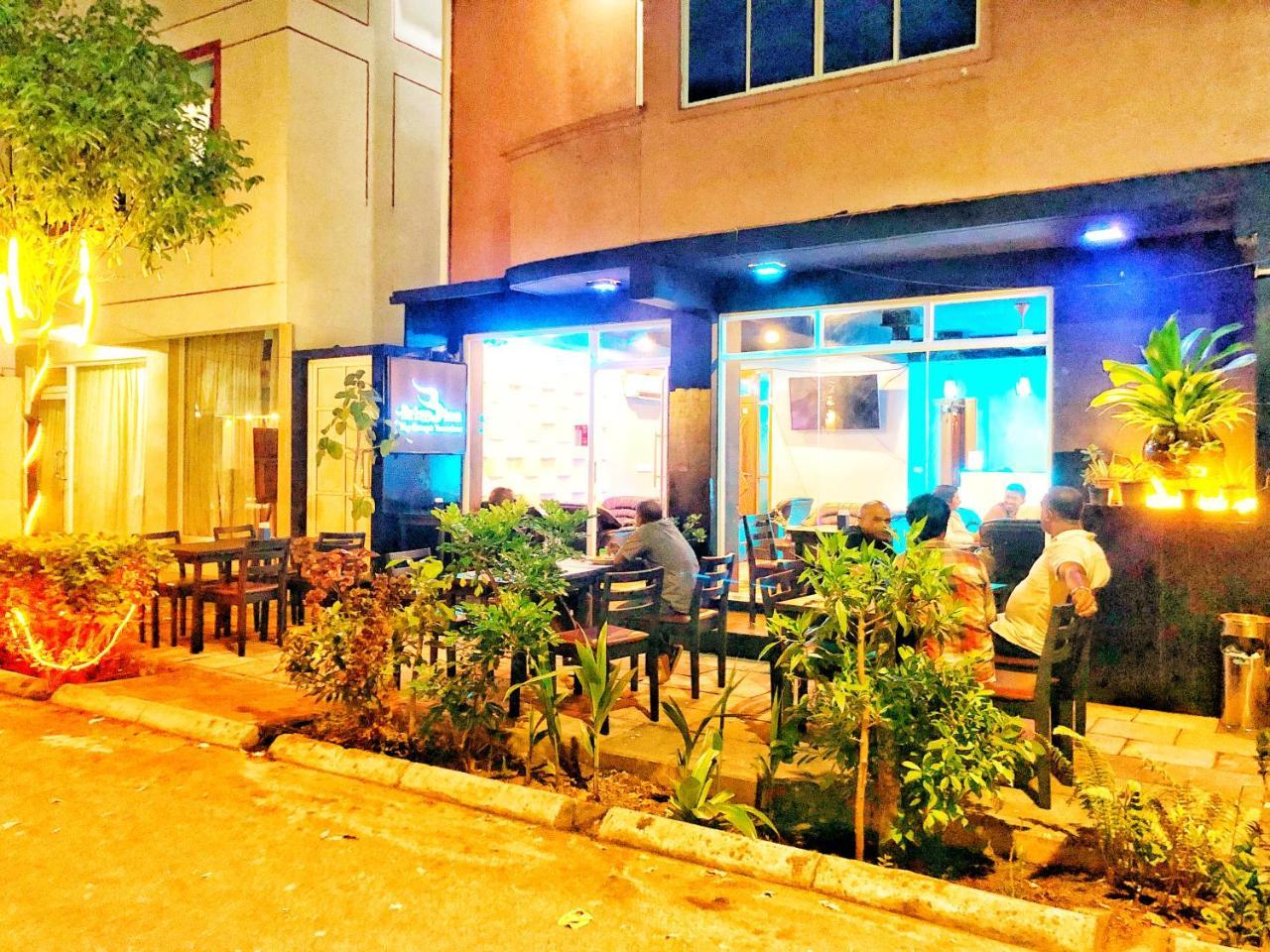 Brize Inn Hulhumale Luaran gambar